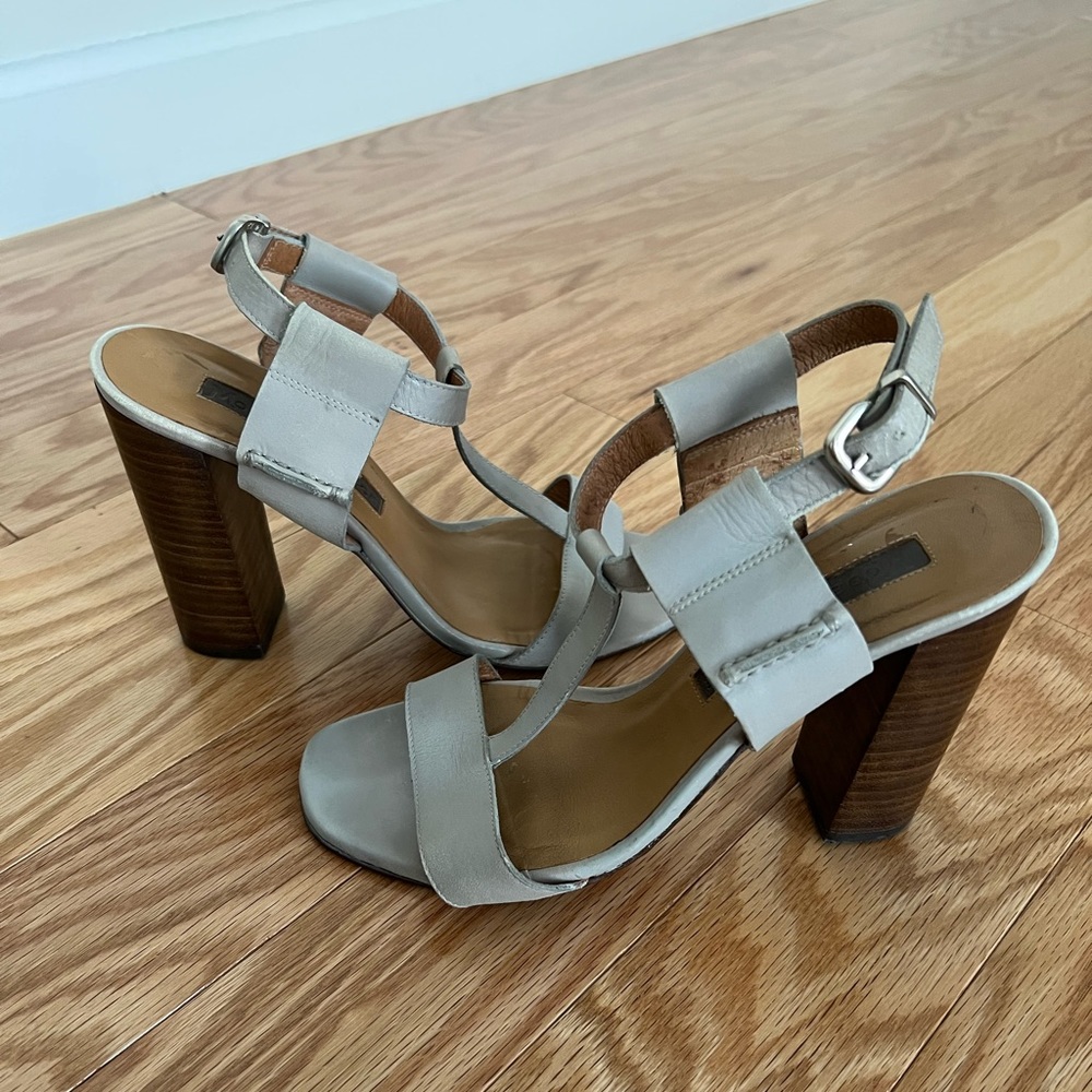 Modern Vintage Grey Open Toe Wedge Heel Size 6.5